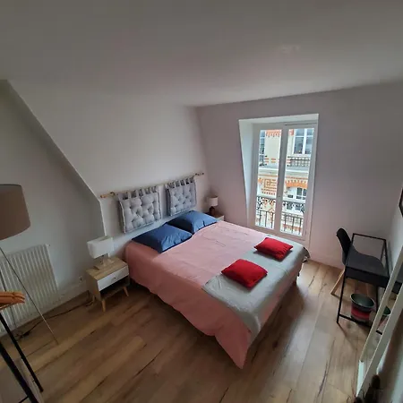 Bed & Breakfast Guest - R&m Paris