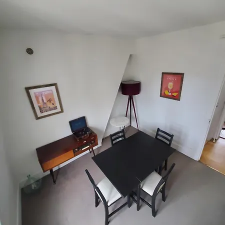 Bed & Breakfast Guest - R&m Paris